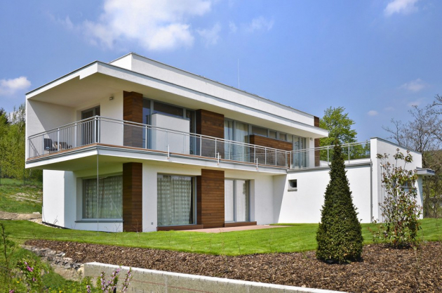 Domy ze systému Velox jsou energeticky úsporné a díky akumulačním vlastnostem betonu poskytují komfortní bydlení po celý rok, www.hoffmann.cz 