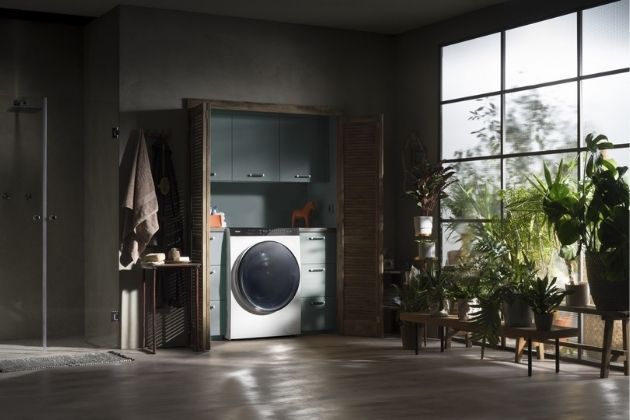 Značka Haier uvádí největší úzkou pračku se sušičkou na trhu SuperDrum Series 9 (modelové označení HWD100BD1499U1NS), která v sobě spojuje všechny inovativní technologie Haier péče o prádlo. Značka Haier uvádí největší úzkou pračku se sušičkou na trhu SuperDrum Series 9 (modelové označení HWD100BD1499U1NS), která v sobě spojuje všechny inovativní technologie Haier péče o prádlo.