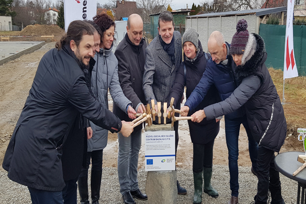 Wienerberger je hlavním sponzorem výstavby Nového domova pro osoby se zdravotním postižením Wienerberger je hlavním sponzorem výstavby Nového domova pro osoby se zdravotním postižením