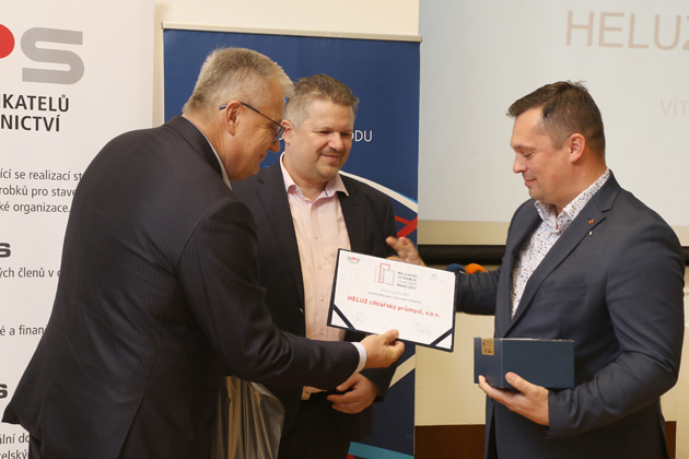 Nejlepším výrobcem stavebnin roku 2021 je společnost HELUZ Nejlepším výrobcem stavebnin roku 2021 je společnost HELUZ
