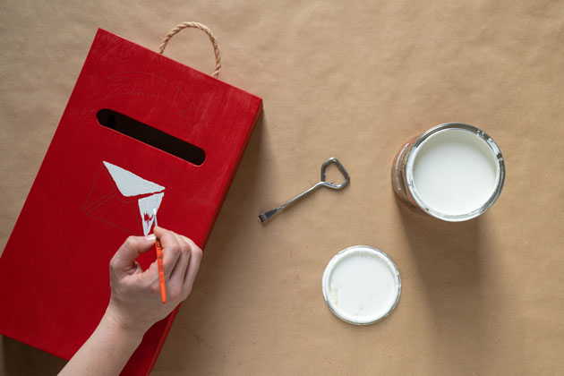 Nebeská korespondence: DIY schránka na dopisy pro Ježíška