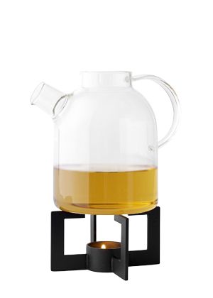 Čajová konvice Kettle Teapot, 1,5 l, cena 1 850 Kč, ohřívač Heater Black, cena 1 350 Kč