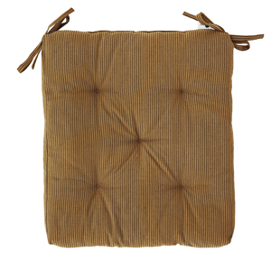 Podsedák Sugar Almond Stripe, bavlna, 45 × 45 cm, výška 5 cm, cena 594 Kč, www.bellarose.cz 