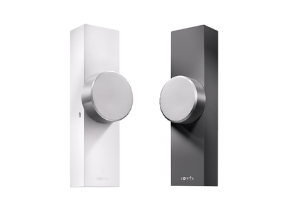 Chytrý zámek Door Keeper, Bluetooth™ a wi-fi konektivita, detekce zavření, technologie IntelliTAG™ proti vloupání