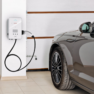 Jedno nebo třífázový Wallbox Galaxy Smart, díky připojení střídačů k síti a fotovoltaickému systému optimalizuje nabíjení elektromobilu a snižuje množství elektřiny ze sítě