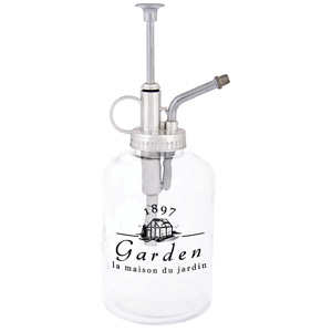 Skleněný rozprašovač s nápisem z kolekce Garden, cena 179 Kč