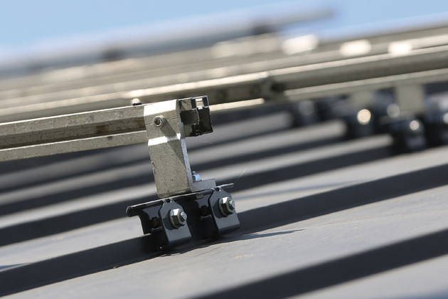 Držák SATJAM Solar na falcované krytině