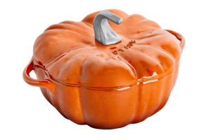 Litinový hrnec Special Cocotte dýně, objem 3,45 l, cena 8 184 Kč