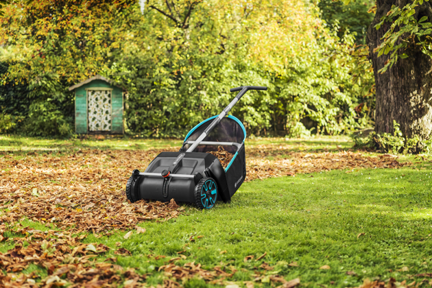 Bezmotorový sběrač listí a trávy s nastavitelnou výškou kartáčů, díky manuálnímu pohonu velmi tichý,  cena 2 990 Kč Bezmotorový sběrač listí a trávy s nastavitelnou výškou kartáčů, díky manuálnímu pohonu velmi tichý,  cena 2 990 Kč