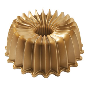 Forma na bábovku Brilliance, litý hliník, uvnitř nepřilnavý povrch, Ø 25 cm, cena 1 659 Kč