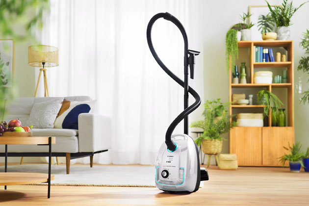 Sáčkový vysavač BGB38HYG1 Serie 4, prémiový filtr pro extra čistý vzduch, cena 5 790 Kč