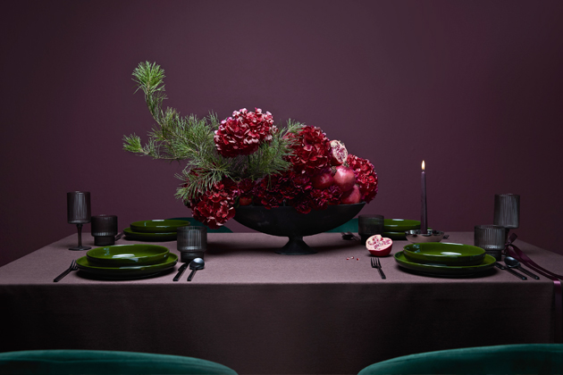 Sada talířů z kolekce Nessa, vysoce kvalitní tvrdý glazovaný porcelán, cena 2 799 Kč / 12 ks