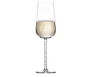 Sada dvou sklenic na &scaron;ampaňsk&eacute; z kolekce Journey, bezolovnat&yacute; kři&scaron;ť&aacute;l, objem 358 ml, cena 810 Kč, www.ignazrosler.cz
