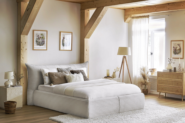 Čalouněn&aacute; postel s&nbsp;&uacute;ložn&yacute;m prostorem Jade, 180 &times; 200&thinsp;cm, cena 53&nbsp;999&thinsp;K