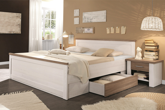 Postel Luca s&nbsp;nočn&iacute;mi stolky a&nbsp;&uacute;ložn&yacute;mi z&aacute;suvkami, bělen&aacute; pinie, 180 &times; 200&thinsp;cm, cena 9&nbsp;999&thinsp;Kč