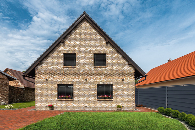 Nevšední rodinný dům inspirovaný západoevropskou architekturou