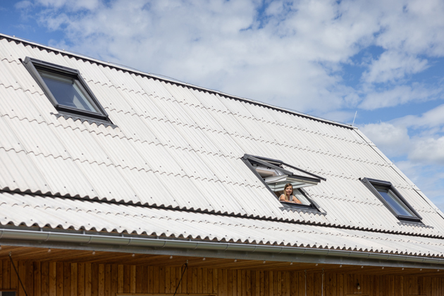 Dům pln&yacute; světla, kam na n&aacute;v&scaron;těvu můžete přijet i parn&iacute;kem