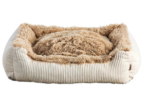 Pelech s kož&iacute;&scaron;kem Shaggy, v&iacute;ce rozměrů od 55 &times; 45 cm až po 120 &times; 90 cm, cena od 824 Kč