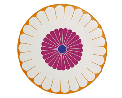 Serv&iacute;rovac&iacute; tal&iacute;ř z kolekce Fleur, porcel&aacute;n, &Oslash; 32 cm, v prodeji od května 2025