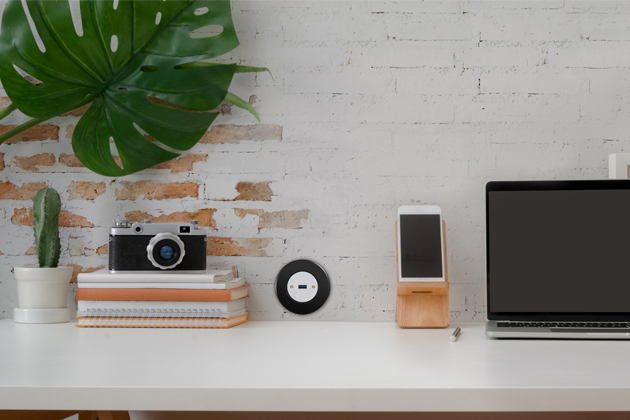 Komunikační zásuvka RETRO, usb rámeček keramika, černá