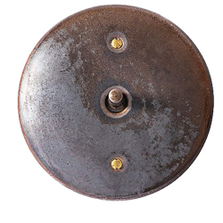 Porcel&aacute;nov&yacute; vyp&iacute;nač Kirk&eacute; s mosaznou patinou, cena 1 950 Kč