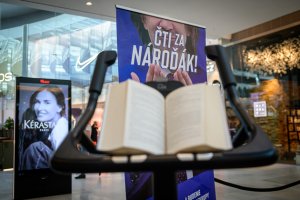 Čti za nároďák! Česko spouští kampaň, která dává čtení nový jazyk i energii. Jedna stránka denně stačí k tomu stát se reprezentantem