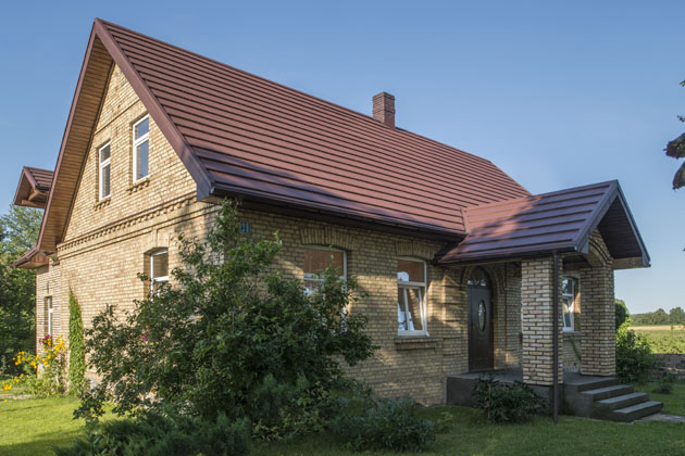 Co &scaron;etř&iacute; na stavbě? Lehk&aacute; střecha!