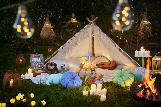 V&scaron;e pro glamping od&nbsp;piknikov&eacute;ho stolu přes sed&aacute;ky až po&nbsp;n&aacute;dob&iacute; najdete na
