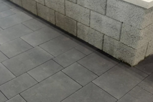 Jak proměnit terasu i chodník pomocí správné dlažby