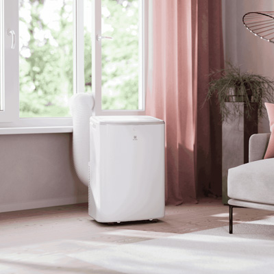 Mobiln&iacute; klimatizace Comfort 600 disponuje režimem chlazen&iacute;, su&scaron;en&iacute;, větr&aacute;n&iacute; a&nbsp;topen&iacute;, cena 14 999 Kč