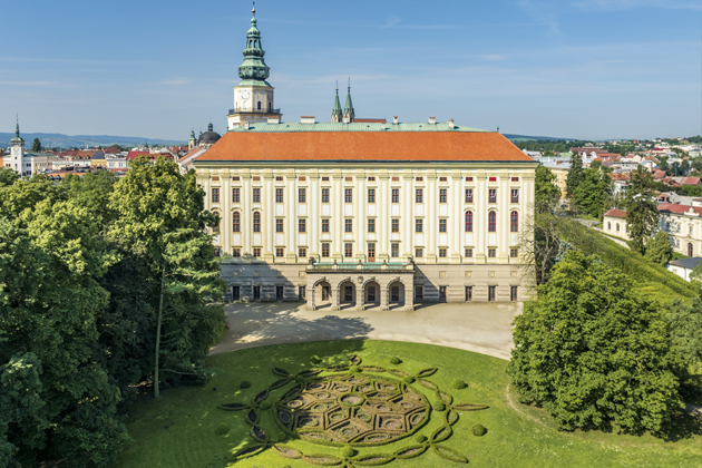 Pam&aacute;tka UNESCO i komunitn&iacute; s&aacute;l dokazuj&iacute;, že modern&iacute; materi&aacute;ly nejsou jen pro novostavby