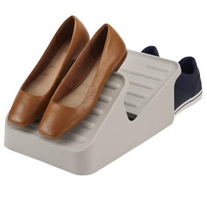 Plastov&yacute; organiz&eacute;r na boty Shoe-In Compact, cena 439 Kč